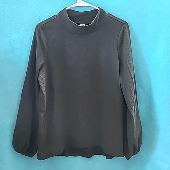 Old Navy Green Top Size Medium - Picture 1 of 3